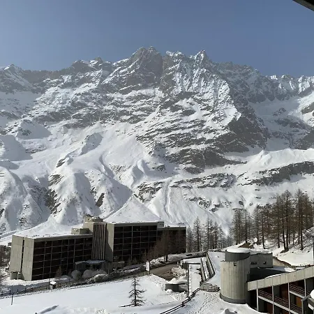 Cervinia In Out - Spacious 布勒伊-切尔维尼亚